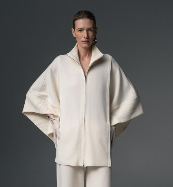 Premium сoat - сardigan in white merino wool
