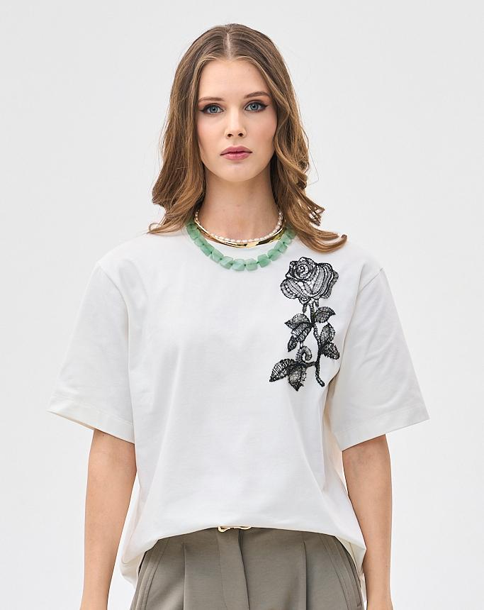 Loose-fit milky-coloured T-shirt