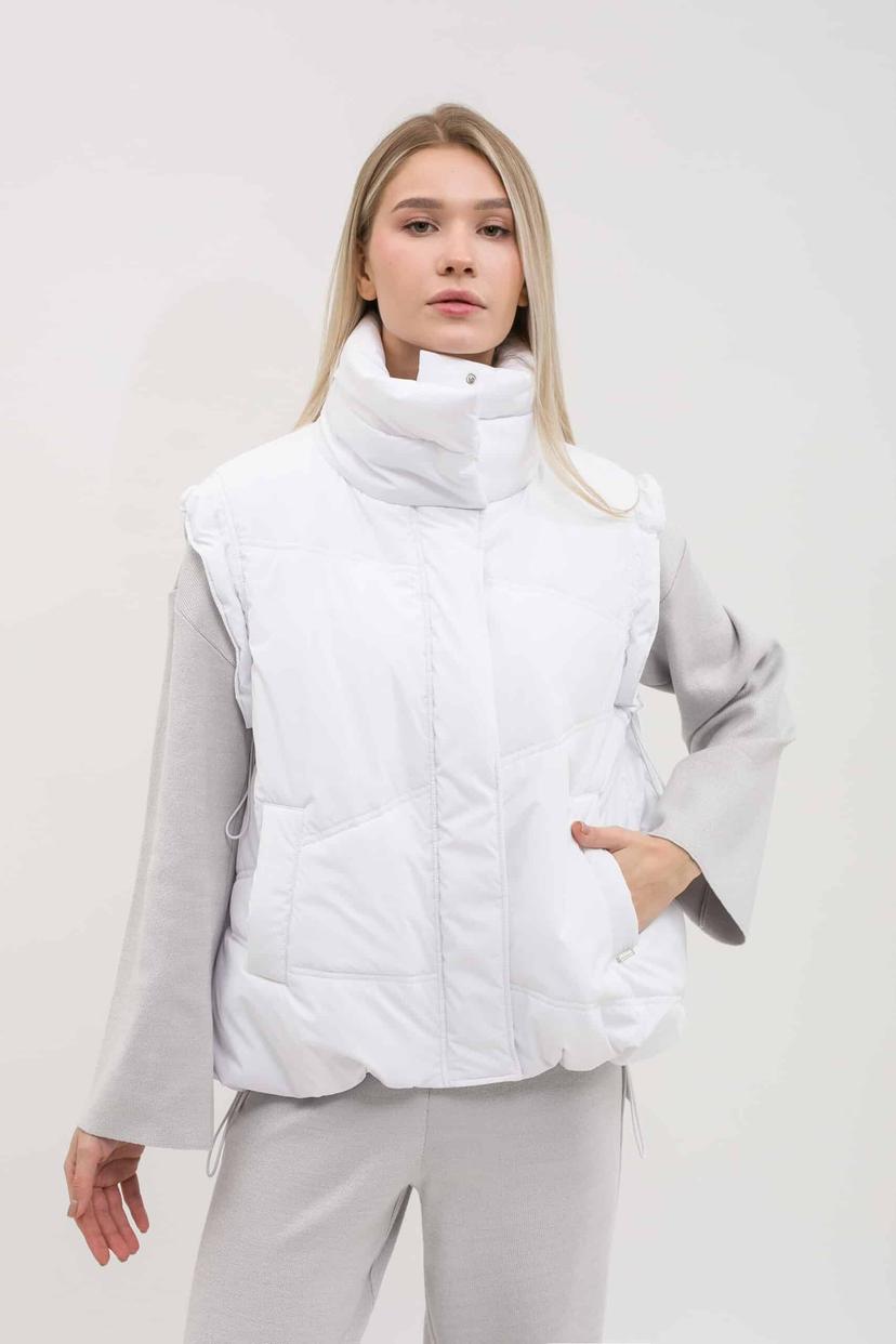 White quilted gilet