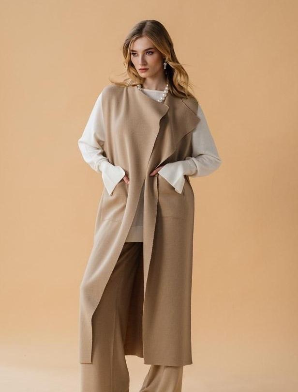 Cream merino wool gilet