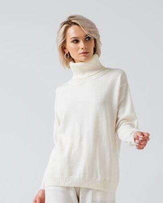Premium turtleneck sweater 